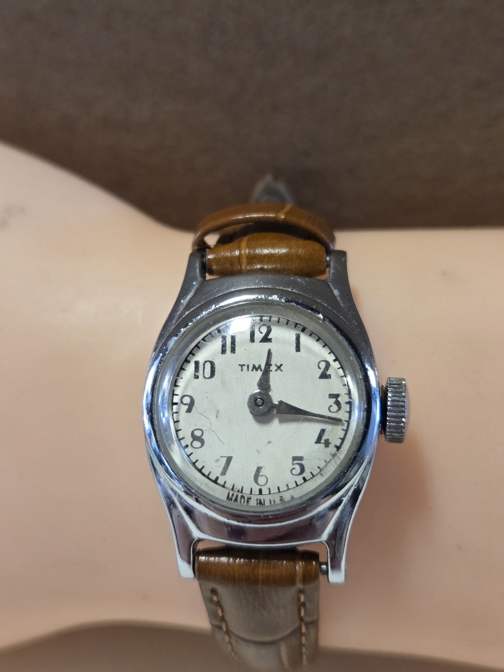 Vintage 1950s-1960s Timex Womens Mechanical Hand Wind Up Classic Analog Watch
